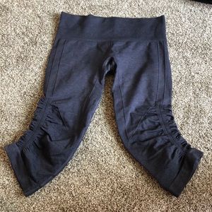 Lulu Lemon capris